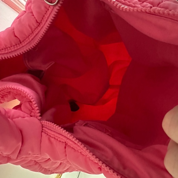 FP Movement Quilted carryall - Picture 2 of 9